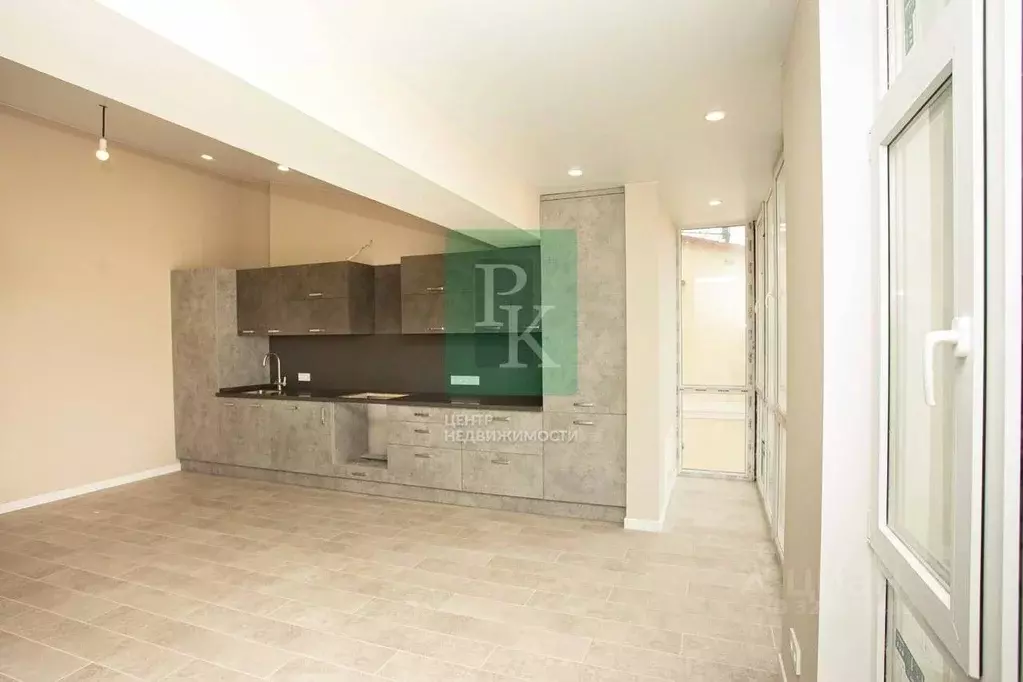 2-к кв. Севастополь просп. Античный, 26к5 (64.0 м) - Фото 1