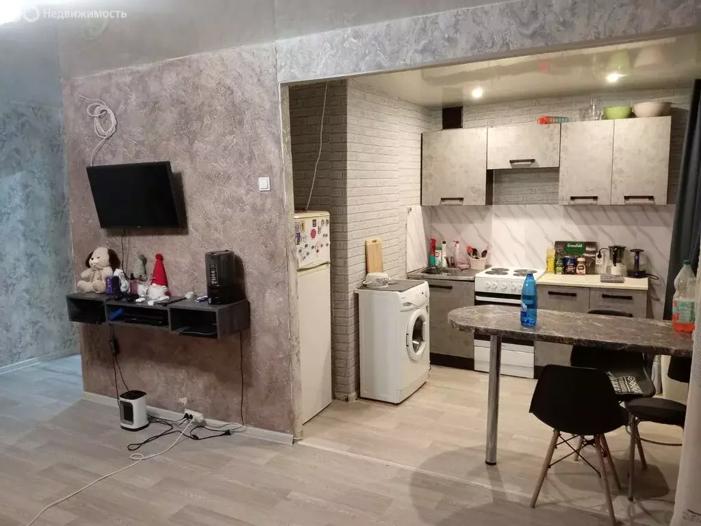 2-комнатная квартира: Оленегорск, улица Бардина, 33 (45 м) - Фото 0