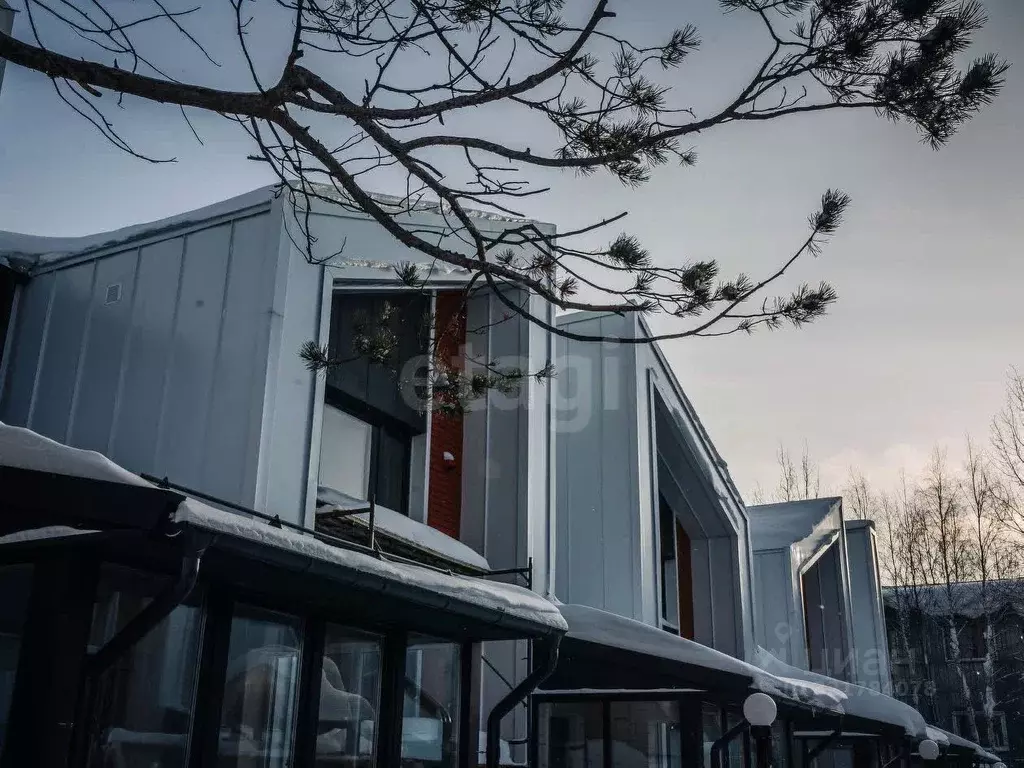 Дом в Ямало-Ненецкий АО, Ноябрьск УЦ мкр,  (209 м) - Фото 1