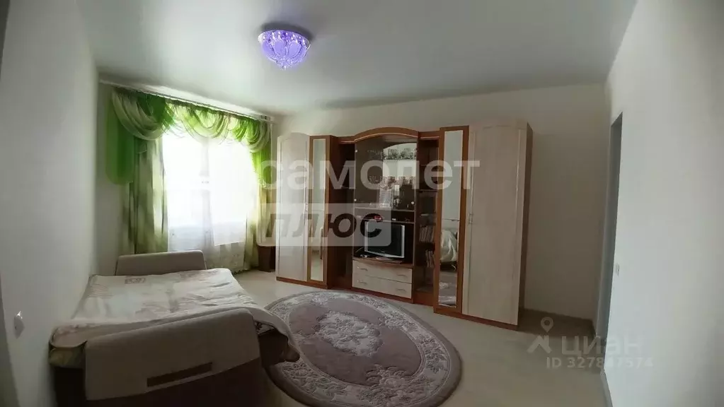 1-к кв. Свердловская область, Верхнее Дуброво пгт ул. Победы, 3 (35.7 ... - Фото 1