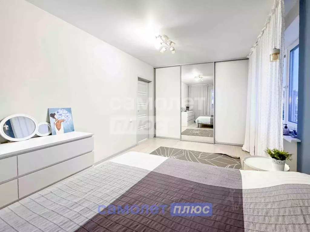 3-к кв. Чувашия, Чебоксары Ярмарочная ул., 19к1 (90.0 м) - Фото 1