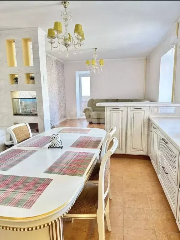 4-к кв. Пермский край, Пермь ул. Малкова, 24А (128.3 м) - Фото 1