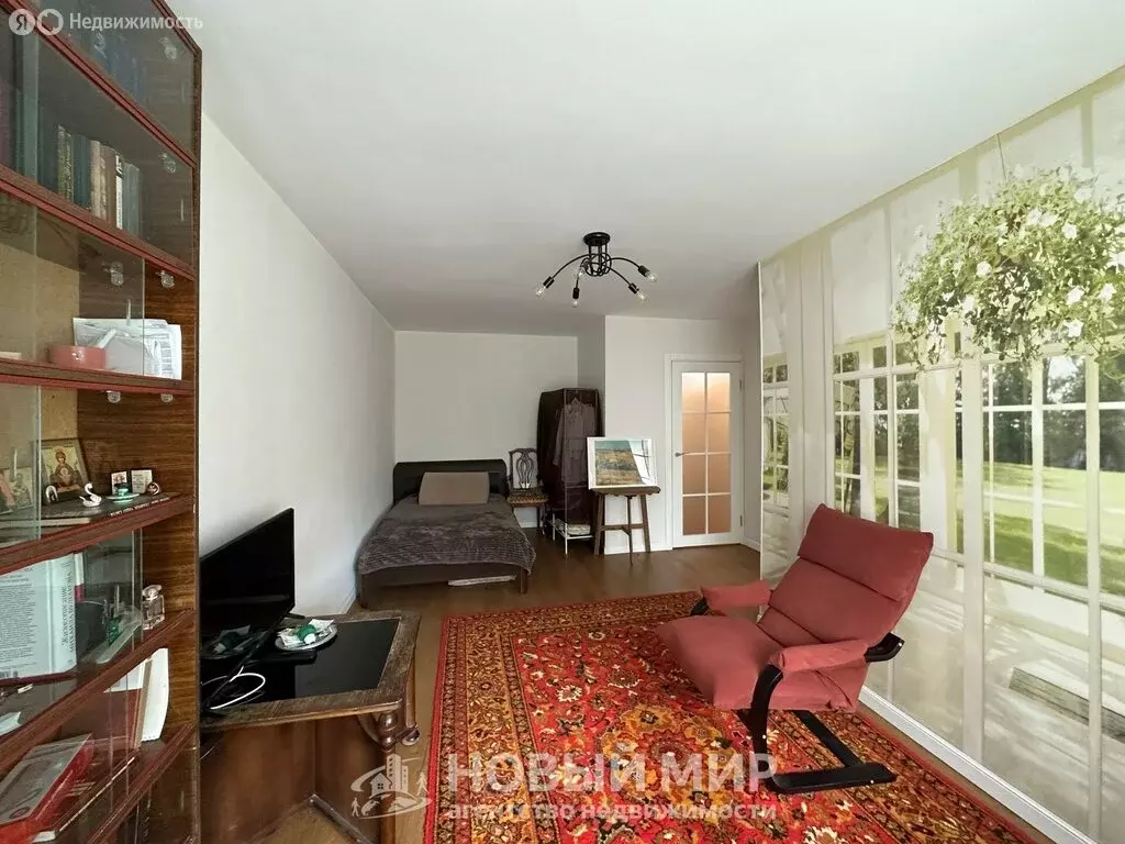 1-комнатная квартира: Бор, улица Ленина, 153 (31.6 м) - Фото 0