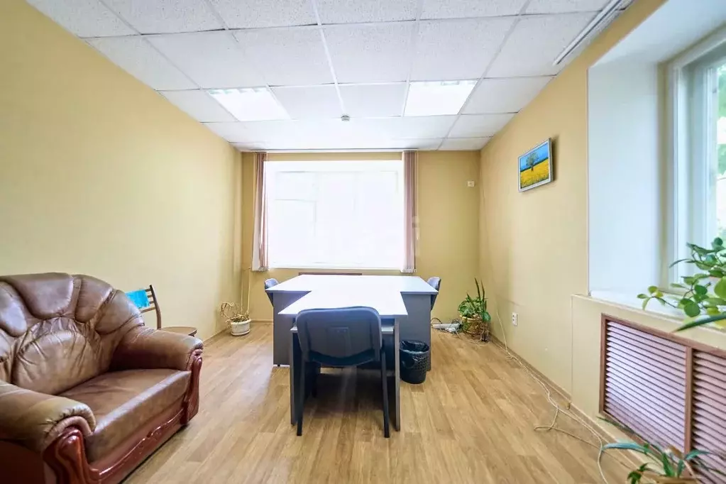 Офис в Хабаровский край, Хабаровск Гаражный проезд, 22 (144 м) - Фото 2