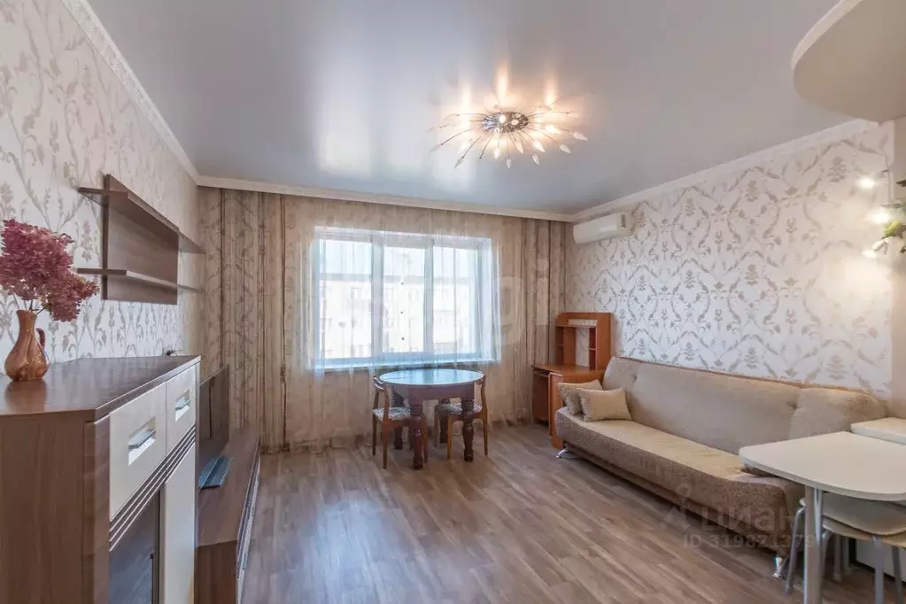 1-к кв. Омская область, Омск ул. 6-я Линия, 99 (48.3 м) - Фото 0