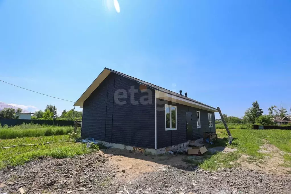 Дом в Хабаровский край, Хабаровский район, Тополевское с/пос, с. ... - Фото 1