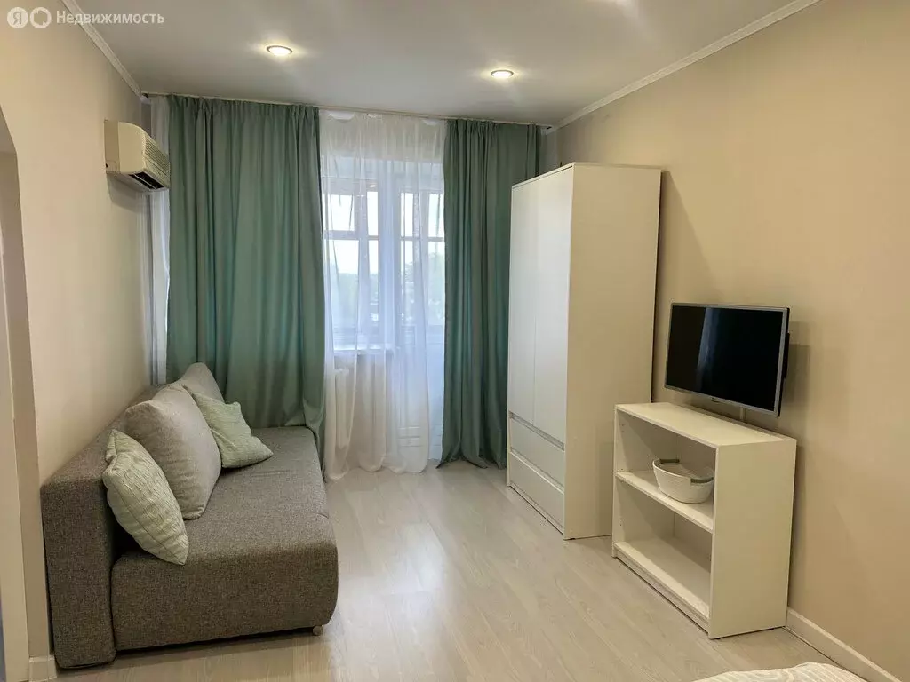 1-комнатная квартира: Киров, улица Ленина, 76 (28.8 м) - Фото 0