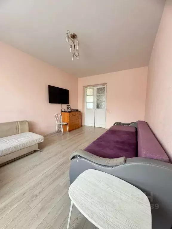 2-к кв. Алтайский край, Барнаул ул. Глушкова, 44 (55.0 м) - Фото 1