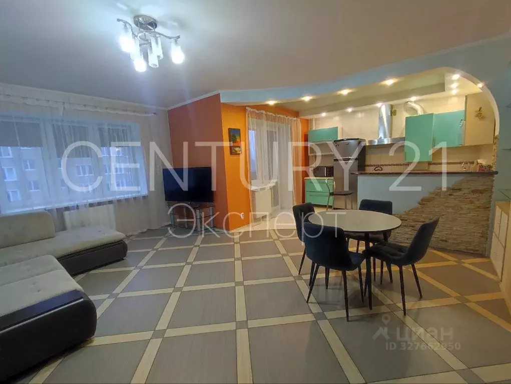 2-к кв. Калининградская область, Калининград Озерная ул., 35А (80.0 м) - Фото 1