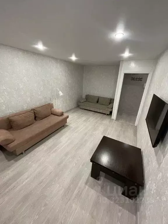 1-к кв. Татарстан, Казань ул. Сафиуллина, 20к2 (35.0 м) - Фото 0