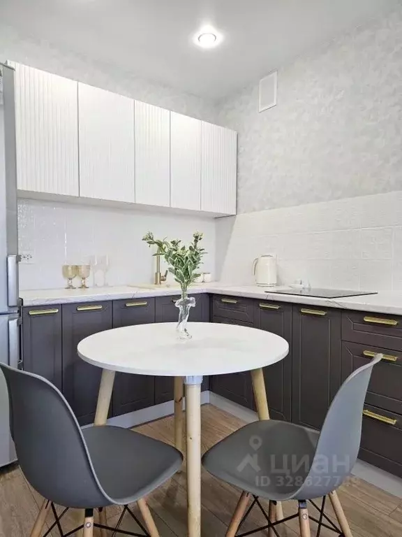 Студия Татарстан, Казань ул. Рихарда Зорге, 11В (33.0 м) - Фото 1