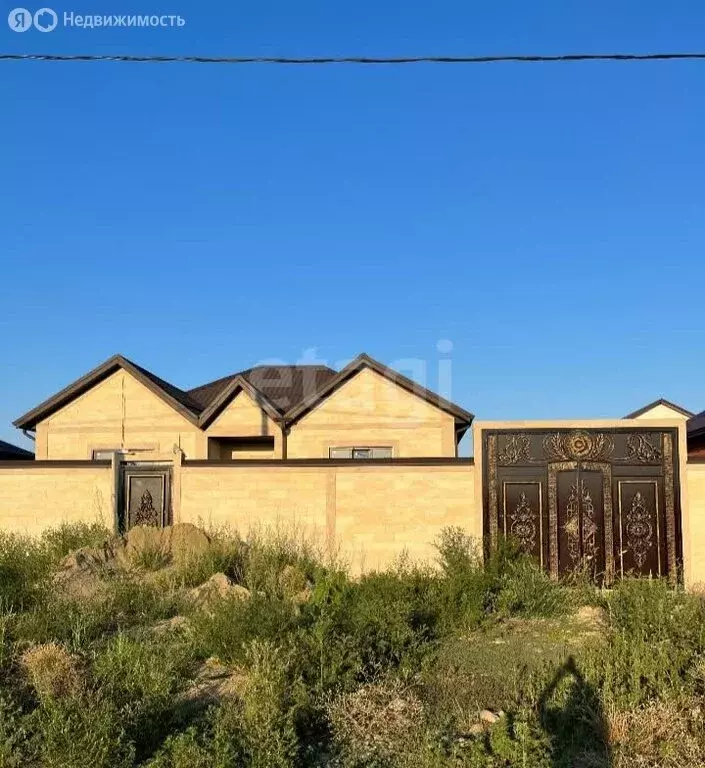 Дом в Майкоп, улица Владимира Высоцкого (168 м) - Фото 1