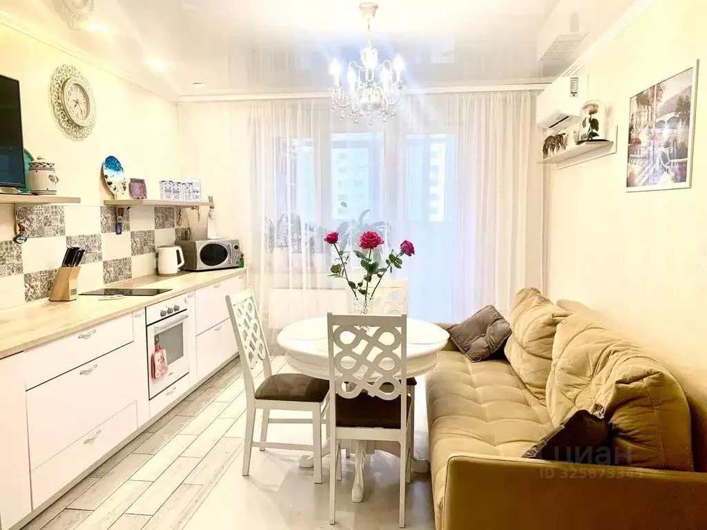 2-к кв. Тюменская область, Тюмень ул. Александра Митинского, 3к1 (67.4 ... - Фото 1