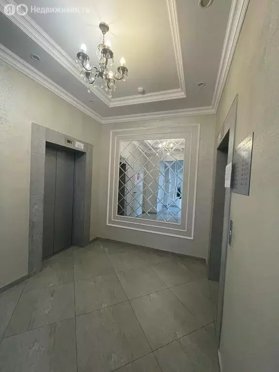 2-комнатная квартира: Краснодар, улица Адмирала Крузенштерна, 6 (59 м) - Фото 0
