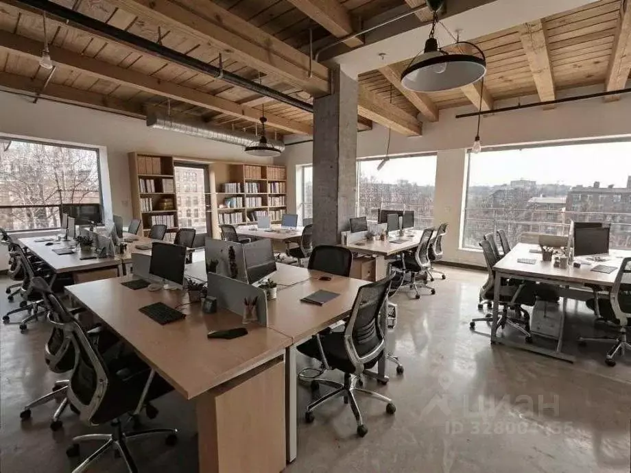 Помещение свободного назначения в Санкт-Петербург Октябрьская наб., ... - Фото 2