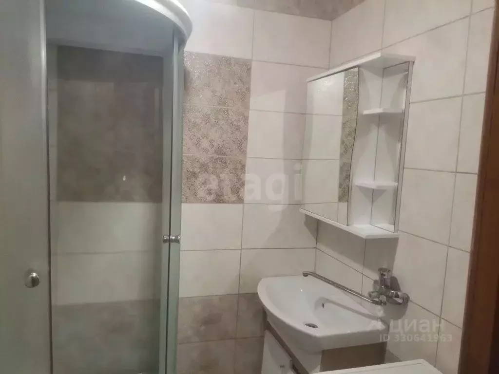 2-к кв. Башкортостан, Уфа ул. Шмидта, 140 (37.0 м) - Фото 1
