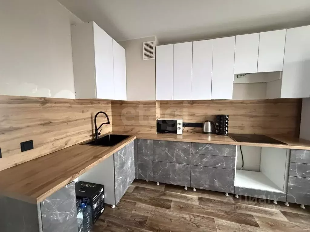 2-к кв. Башкортостан, Уфа ул. Генерала Кусимова, 18 (57.4 м) - Фото 1