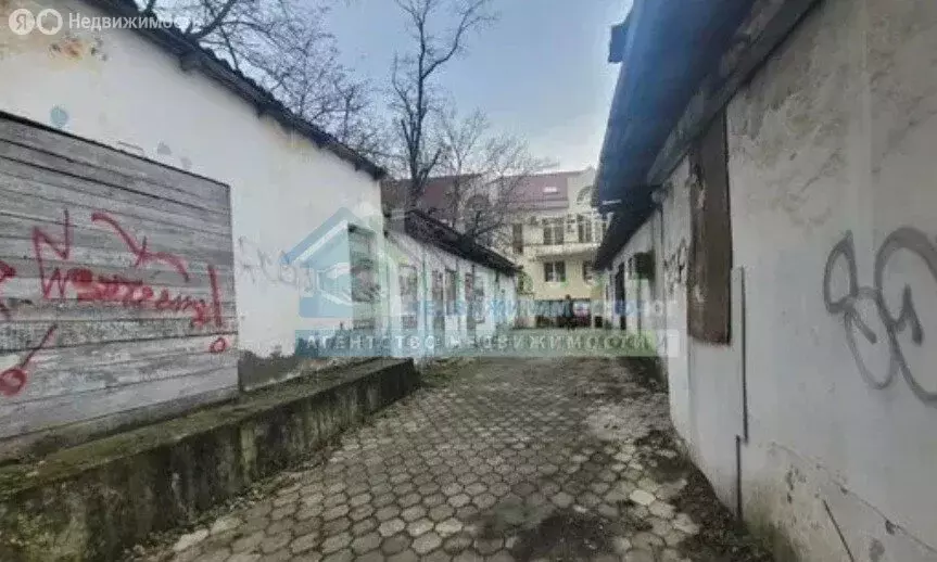 Торговая площадь (200 м) - Фото 1