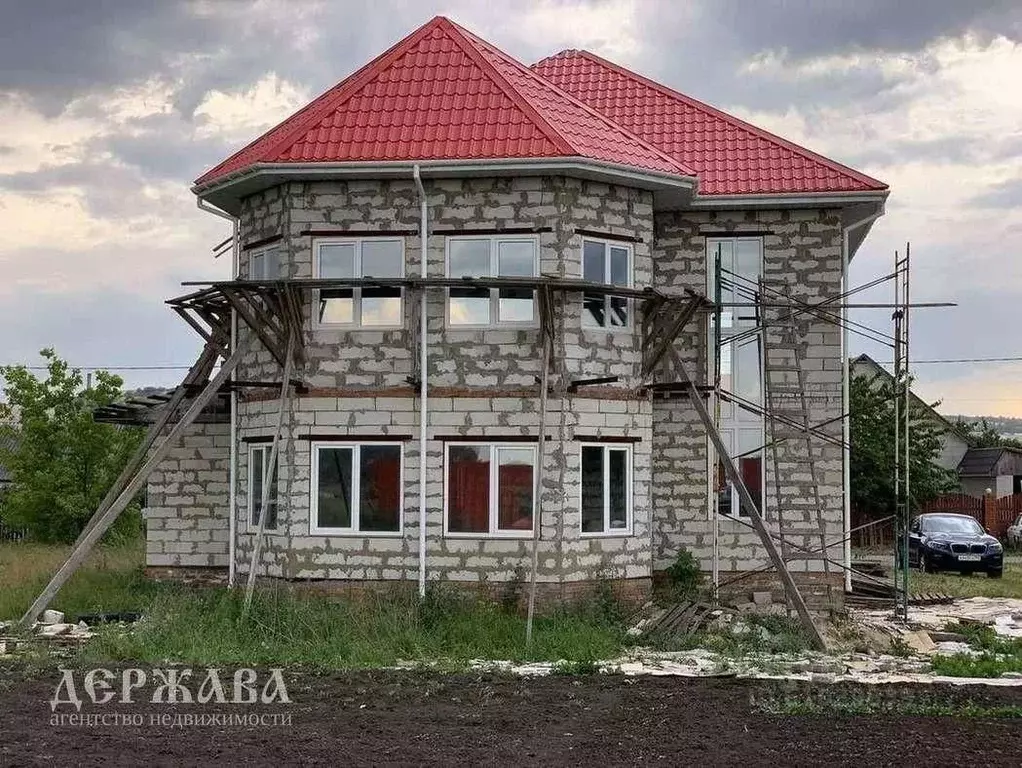 Коттедж в Белгородская область, Старооскольский городской округ, с. ... - Фото 1