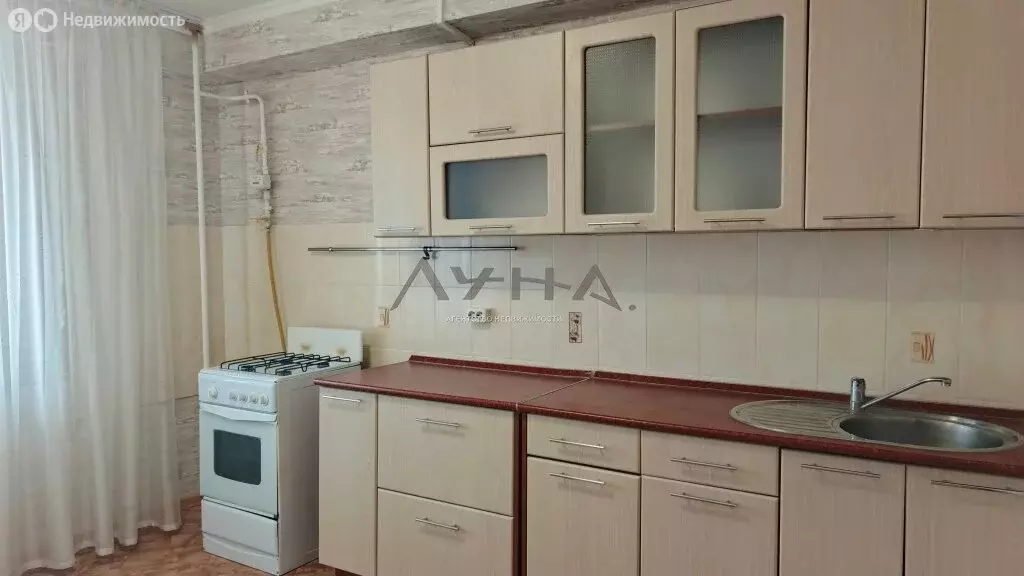 1-комнатная квартира: Набережные Челны, Набережночелнинский проспект, ... - Фото 2