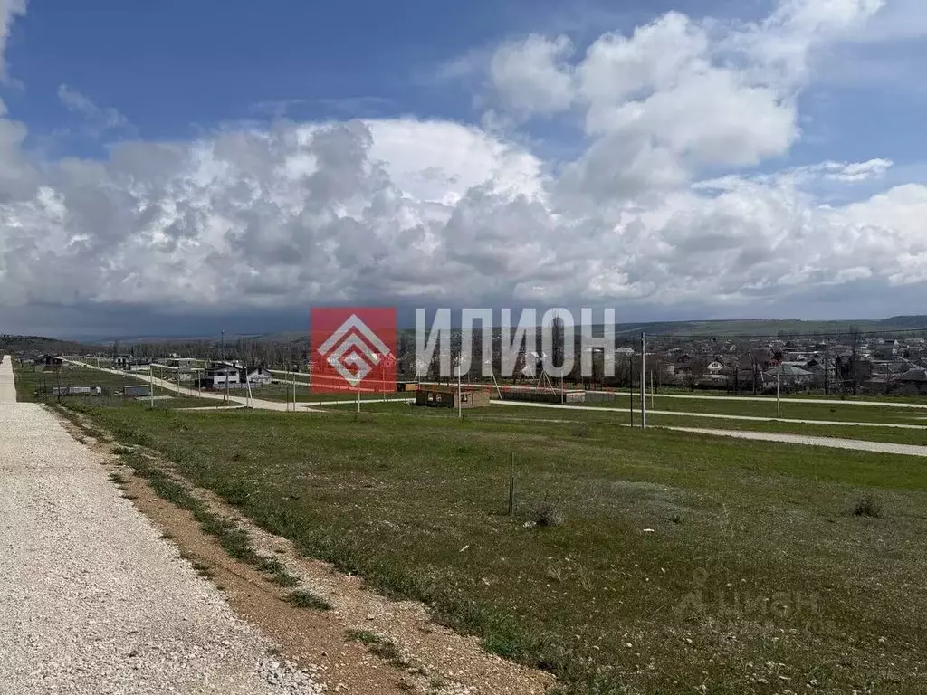 Участок в Севастополь с. Полюшко, ул. Дмитрия Мельниченко (4.0 сот.) - Фото 2