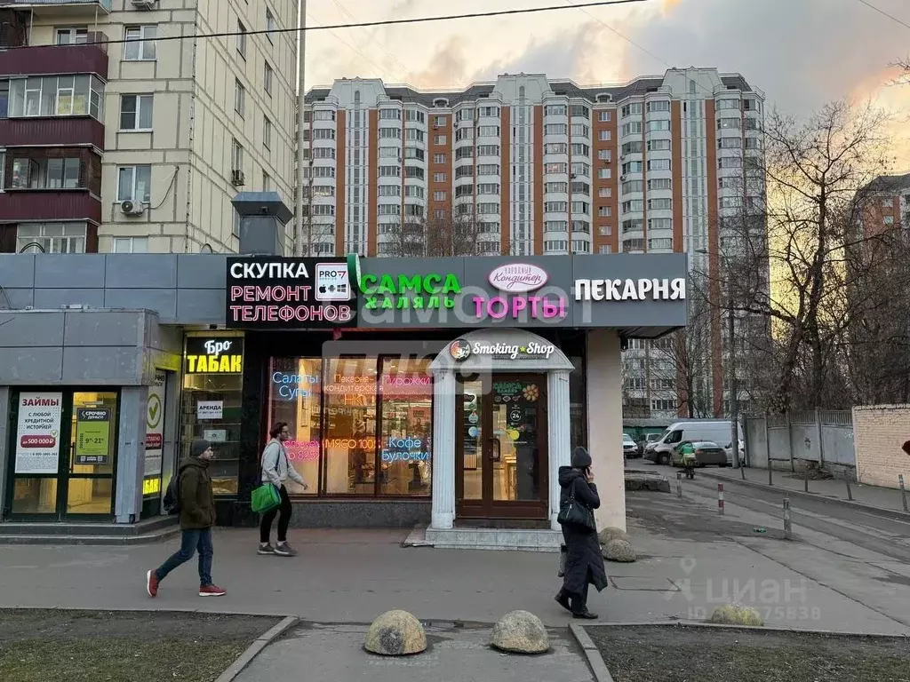 Торговая площадь в Москва Уральская ул., 1 (65 м) - Фото 1