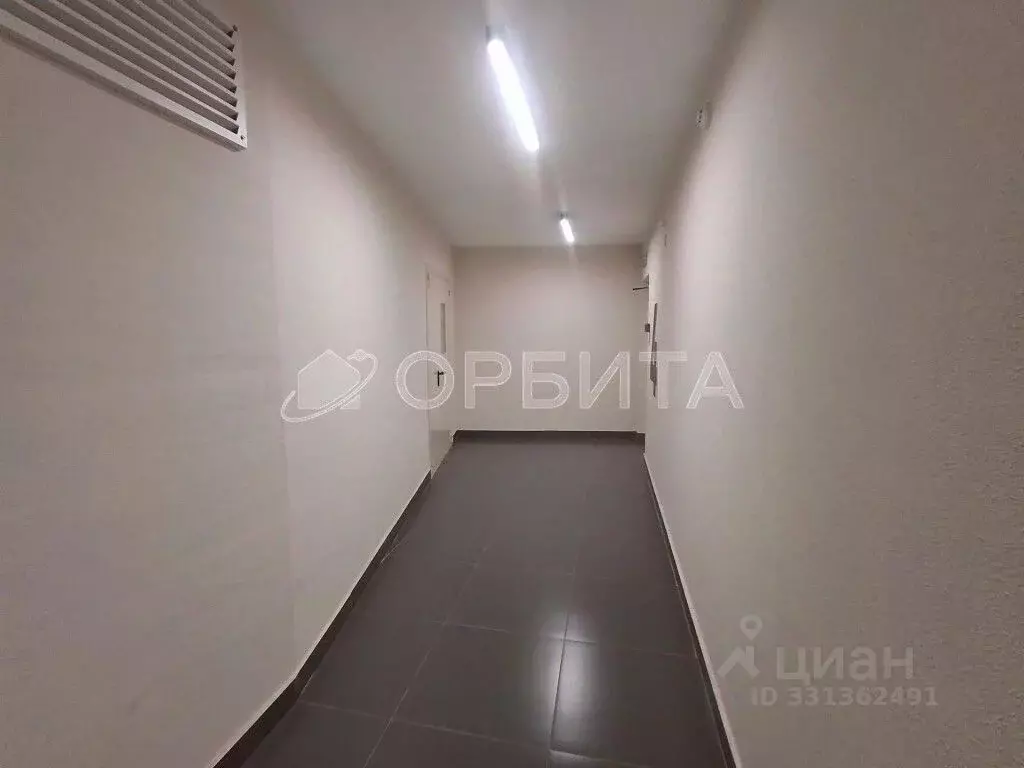 2-к кв. Тюменская область, Тюмень Рощино мкр, ул. Александра ... - Фото 2