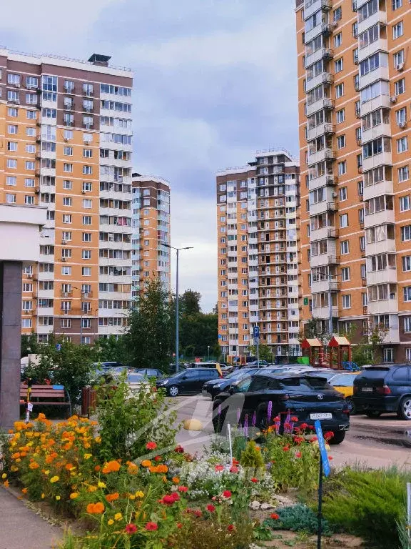 Продается 2-комнатная квартира - Фото 1