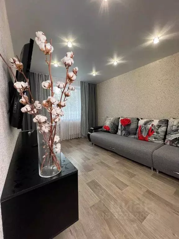 1-к кв. Иркутская область, Усть-Илимск ул. Мечтателей, 50 (37.0 м) - Фото 1