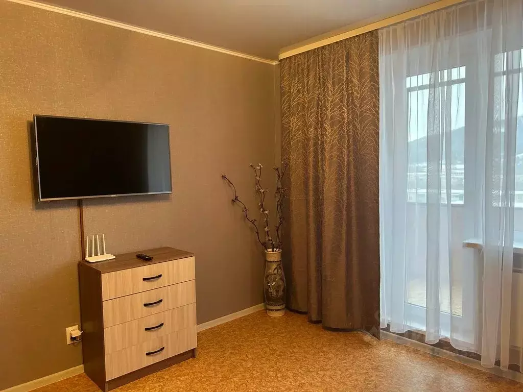 1-к кв. Челябинская область, Миасс ул. Попова, 6 (42.0 м) - Фото 1
