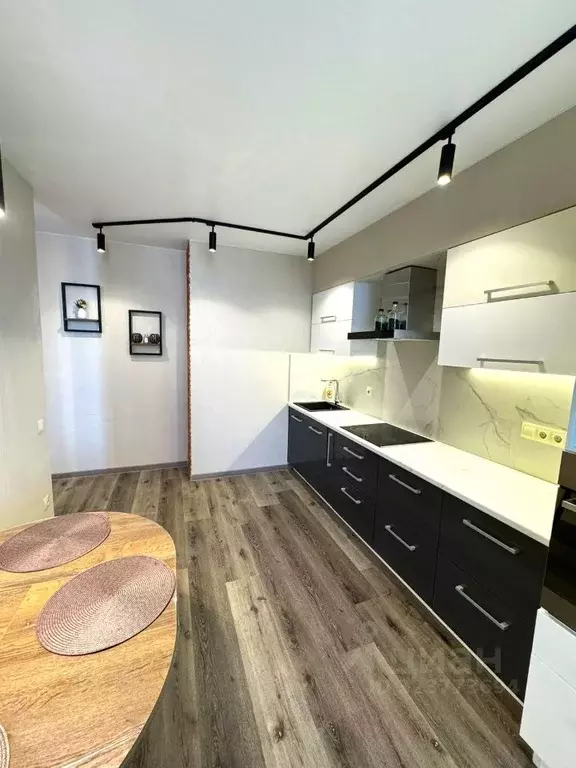 1-к кв. Воронежская область, Воронеж просп. Революции, 9а (48.0 м) - Фото 2