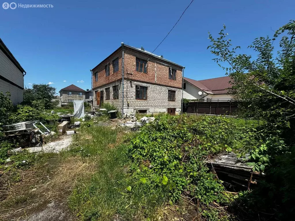 Дом в Нальчик, улица Братьев Кушховых (210 м) - Фото 0