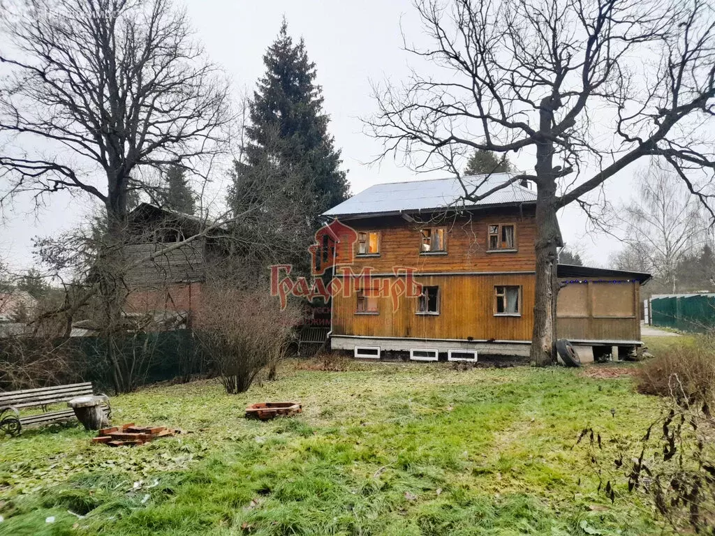 Дом в Сергиев Посад, микрорайон Семхоз, улица Крупской, 41 (453 м) - Фото 1