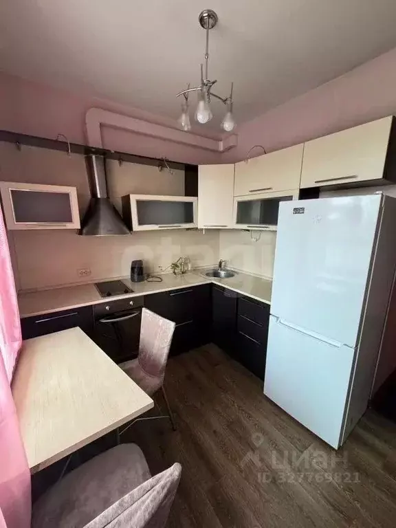 1-к кв. Иркутская область, Иркутск Амурский проезд, 16 (41.8 м) - Фото 1