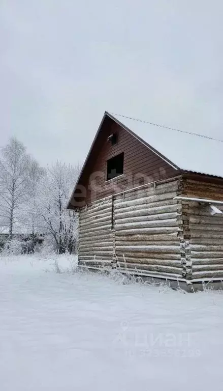 Дом в Башкортостан, Ишимбайский район, с. Кузяново  (100 м) - Фото 1