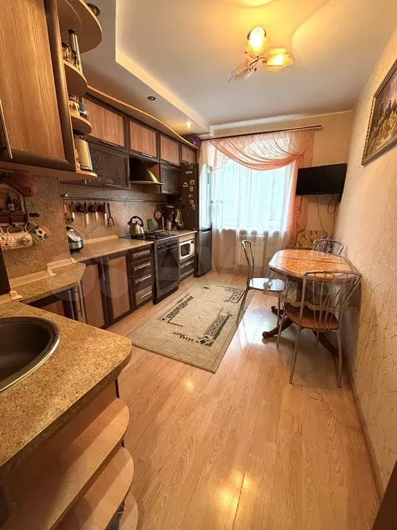 3-к. квартира, 83 м, 3/10 эт. - Фото 0