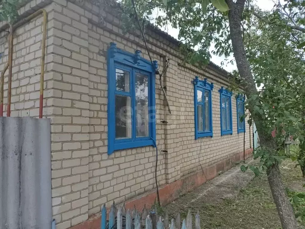 Дом в Белгородская область, Ровеньки городское поселение, Ровеньки рп ... - Фото 1