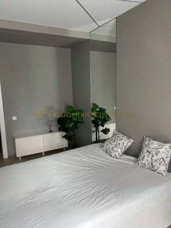 3-к кв. Новосибирская область, Новосибирск ул. Плющихинская, 9 (59.0 ... - Фото 1