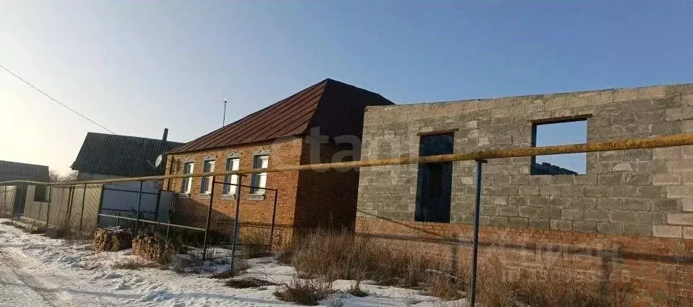 Дом в Белгородская область, Ракитянский муниципальный округ, с. ... - Фото 1