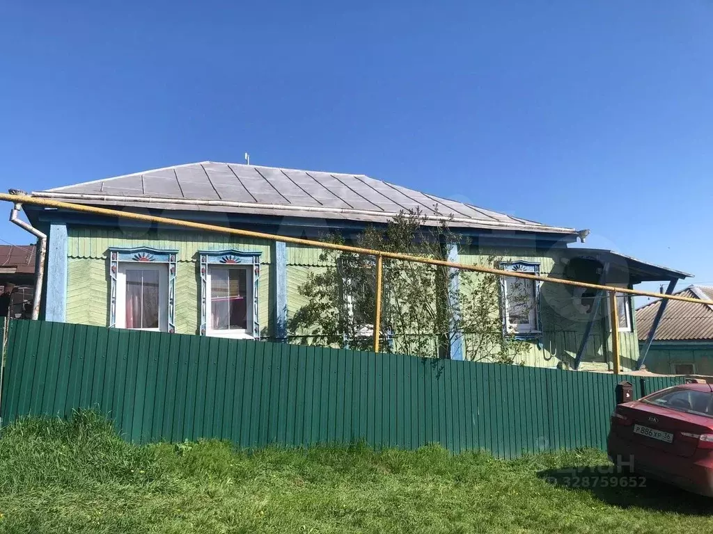 Дом в Воронежская область, Хохольский район, Гремяченское с/пос, с. ... - Фото 1