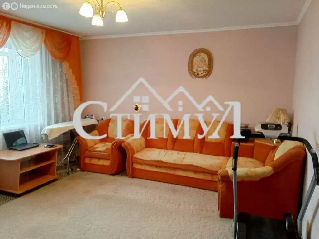 2-комнатная квартира: Абакан, улица Комарова, 20 (61 м) - Фото 0