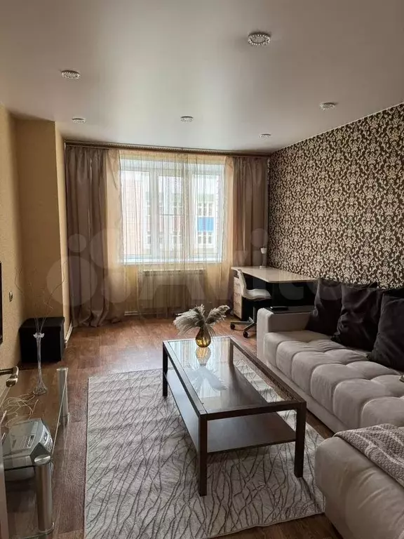 1-к. квартира, 40 м, 3/9 эт. - Фото 0