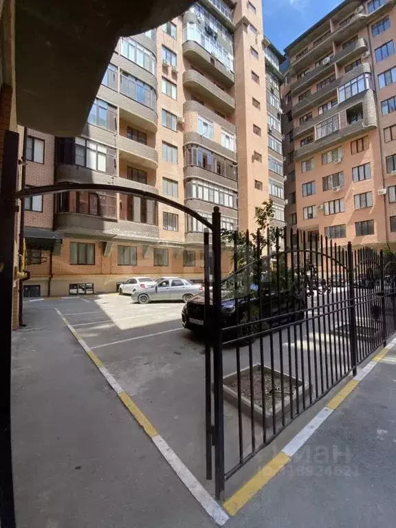 1-к кв. Дагестан, Махачкала ул. Мекегинская, 39 (60.0 м) - Фото 0