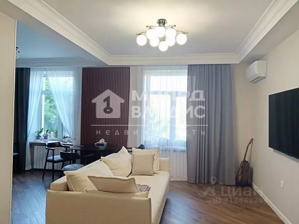 2-к кв. Омская область, Омск ул. Герцена, 40 (58.4 м) - Фото 0