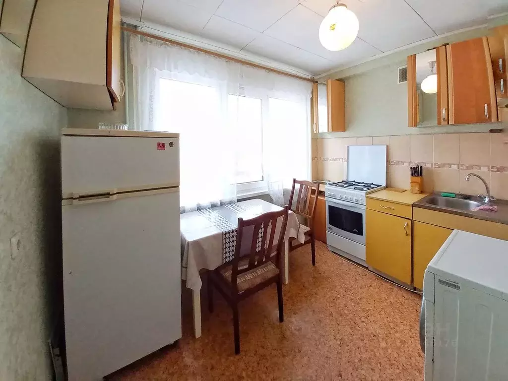 2-к кв. Пензенская область, Пенза просп. Победы, 142 (45.0 м) - Фото 1