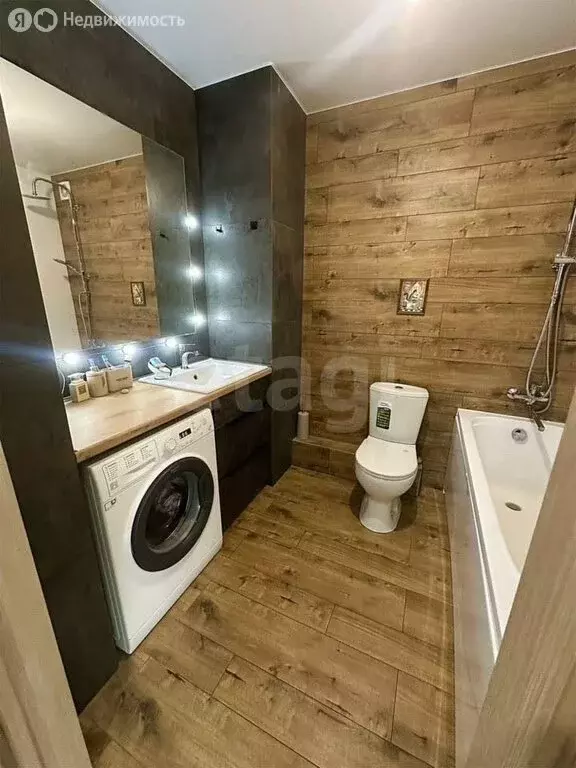 2-комнатная квартира: Сыктывкар, Заводской переулок, 14 (55.5 м) - Фото 1
