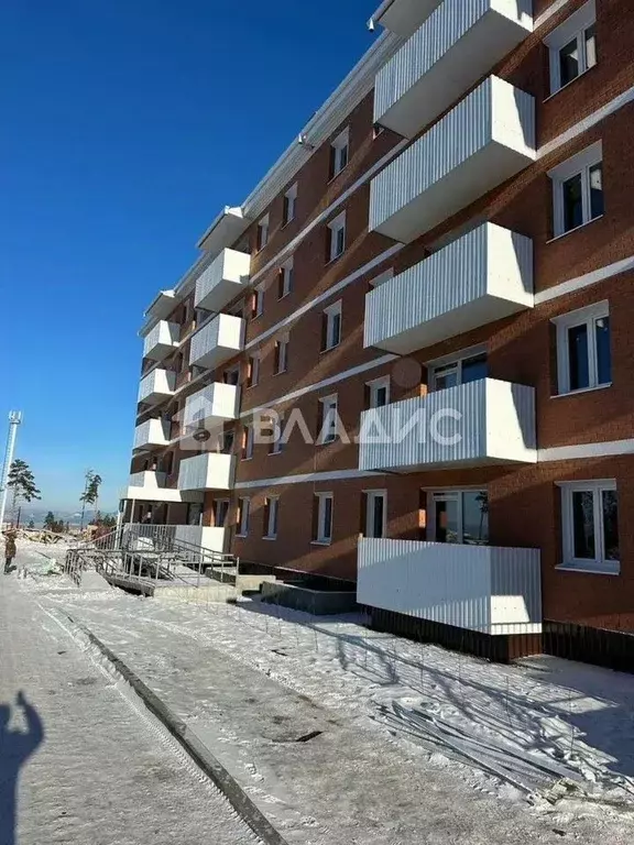 Студия Бурятия, Улан-Удэ 115-й мкр, 10 (28.5 м) - Фото 1