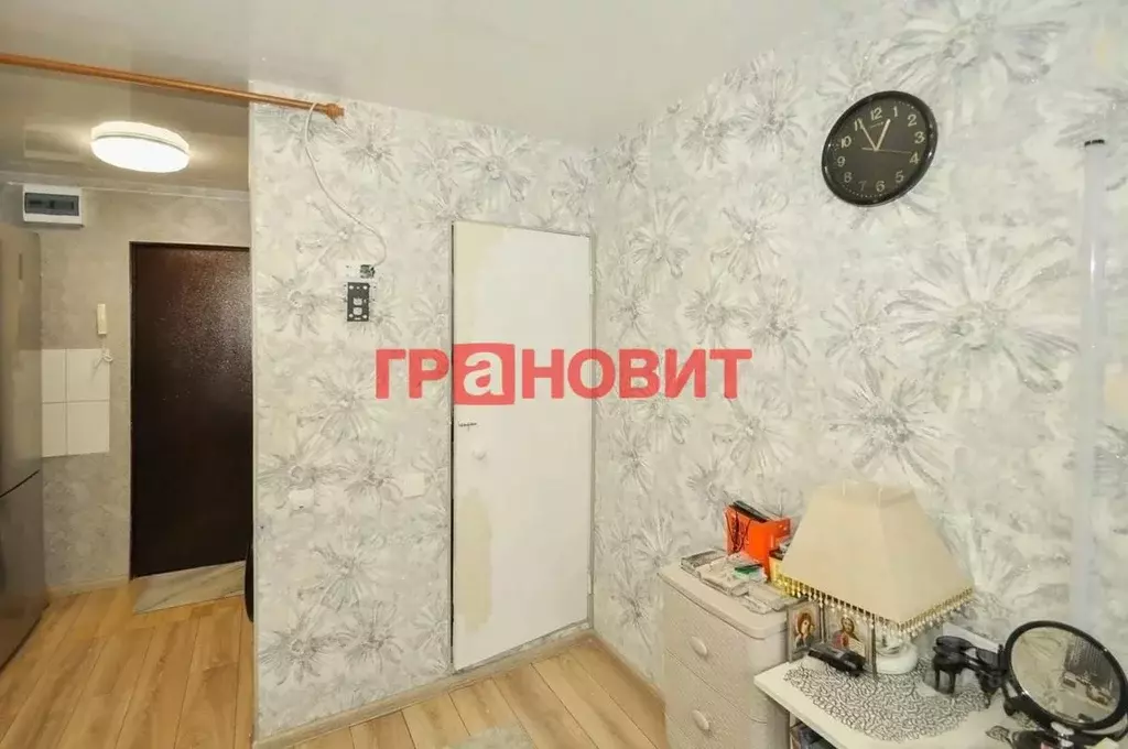 Студия Новосибирская область, Новосибирск Затулинский жилмассив, ул. ... - Фото 1
