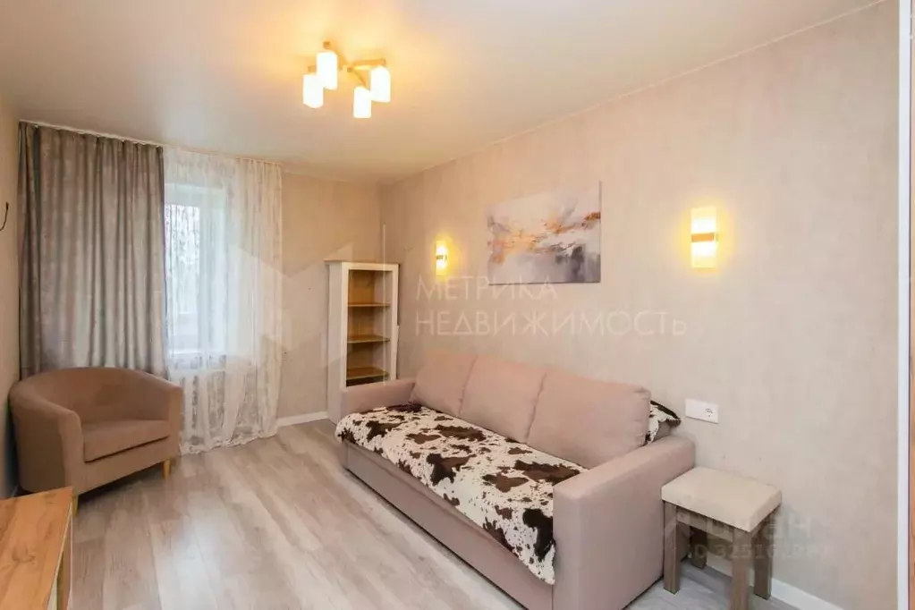 3-к кв. Тюменская область, Тюмень ул. Самарцева, 29 (80.0 м) - Фото 1