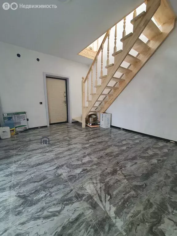 Дом в Иркутский муниципальный округ, село Урик (180 м) - Фото 2